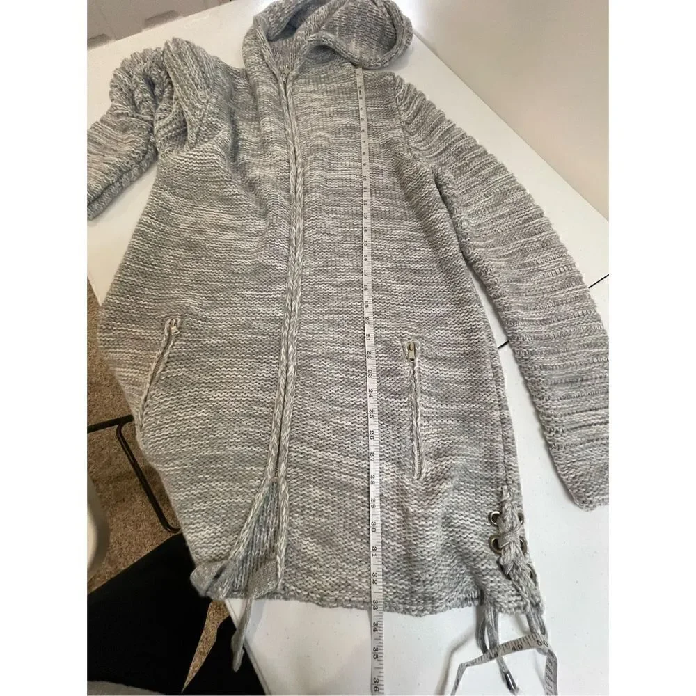 Leif Nelson Women’s XL grey zippered cardigan